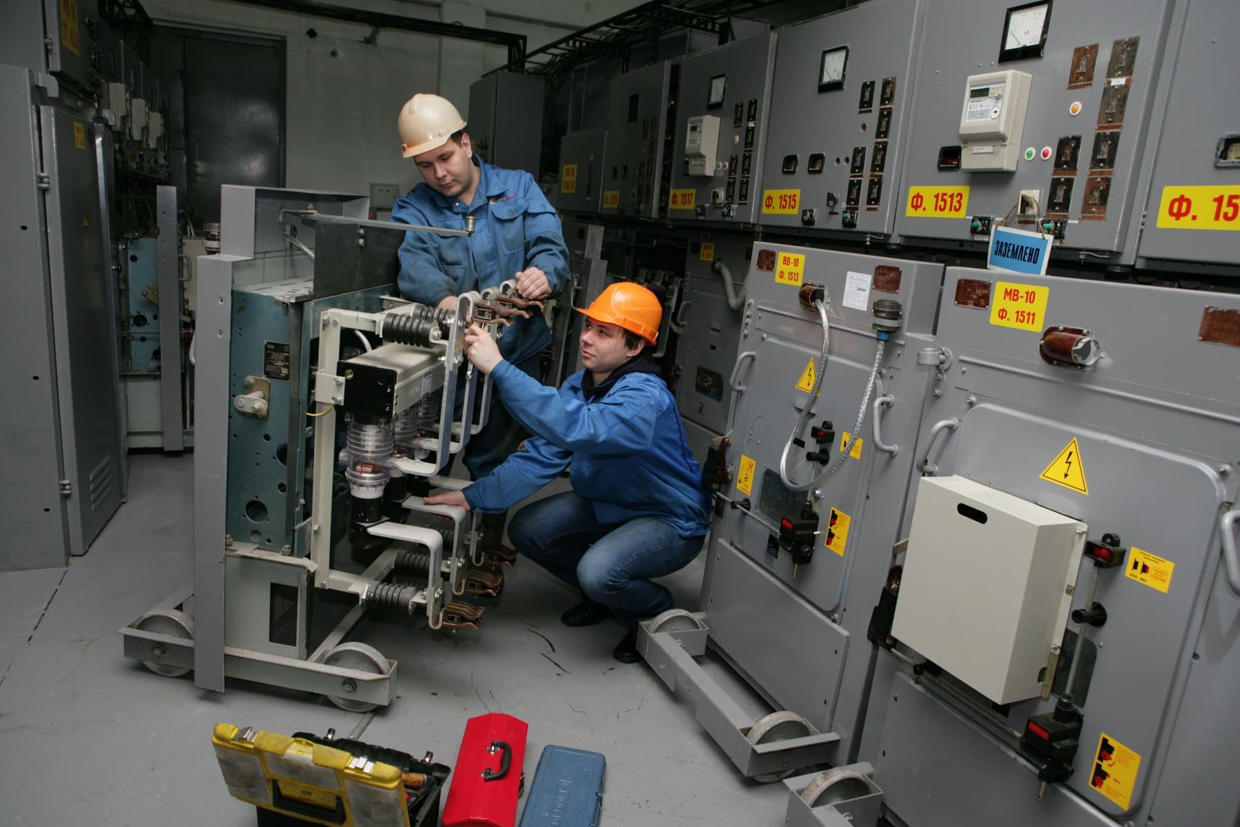 Обслуживание распределительного трансформаторного пункта ремонт и наладка